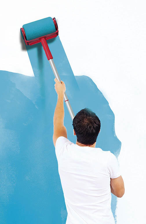 Rodillo de pintura recargable con palo extensible	para áreas difíciles